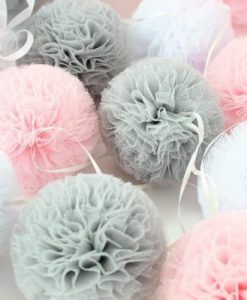 Tulle pompons